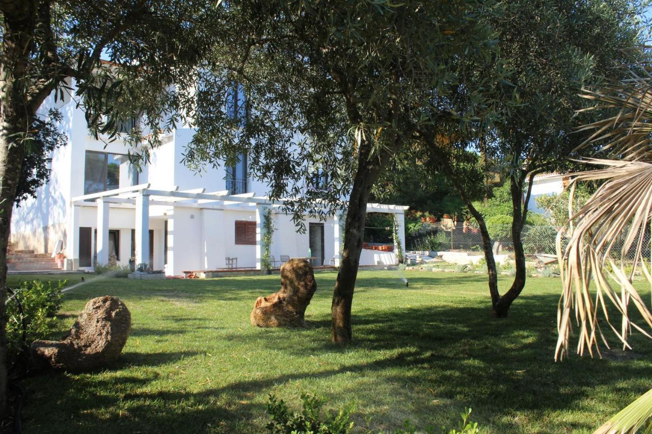 Villa La Conchiglia Rooms Cala Liberotto Εξωτερικό φωτογραφία