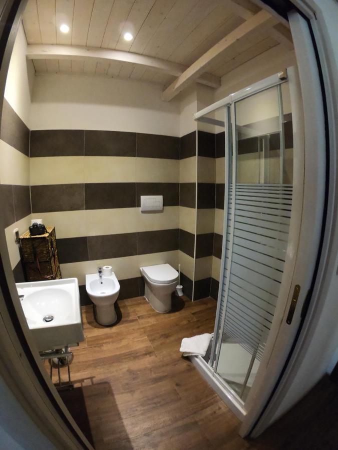 Villa La Conchiglia Rooms Cala Liberotto Εξωτερικό φωτογραφία