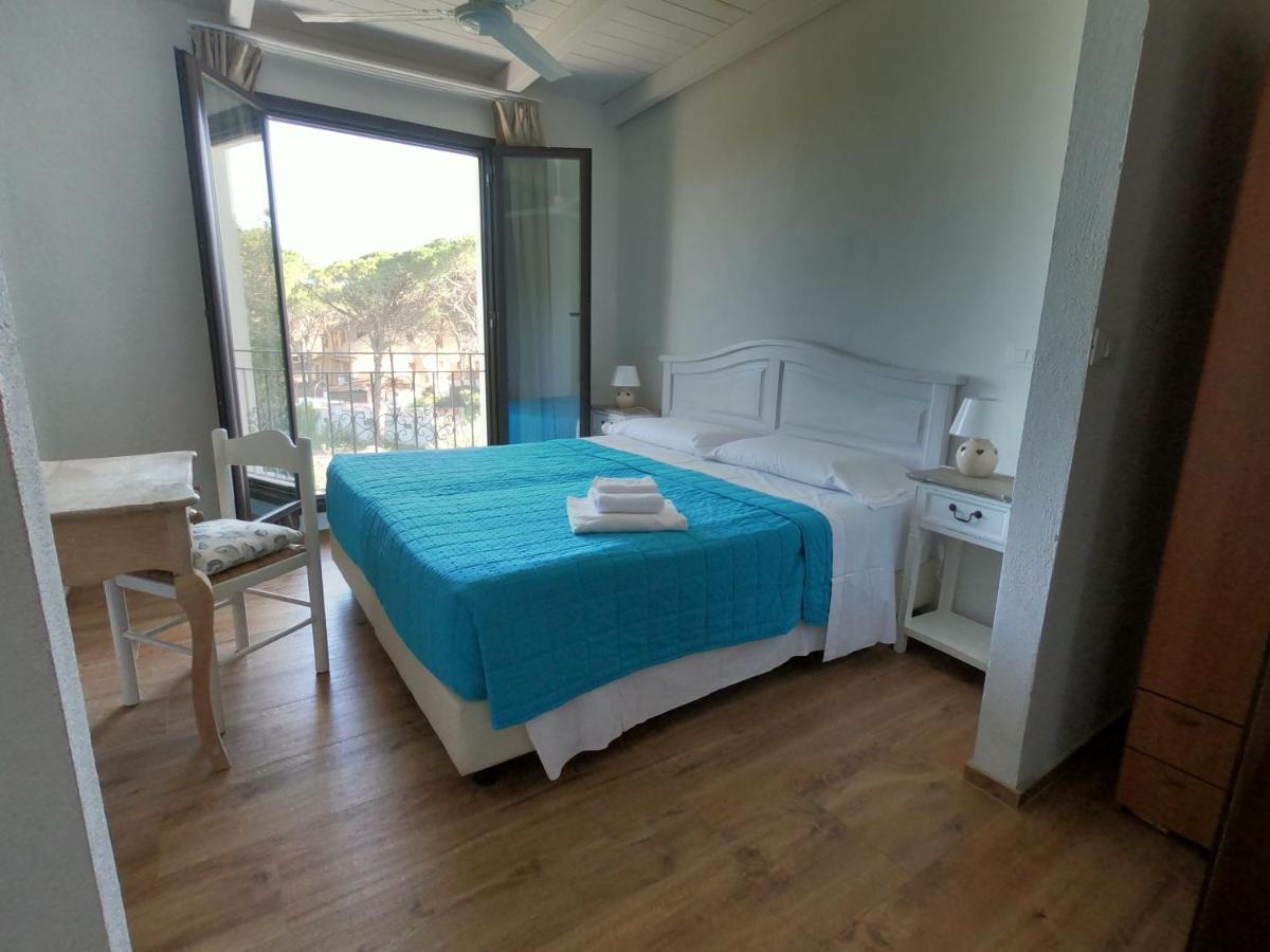 Villa La Conchiglia Rooms Cala Liberotto Εξωτερικό φωτογραφία